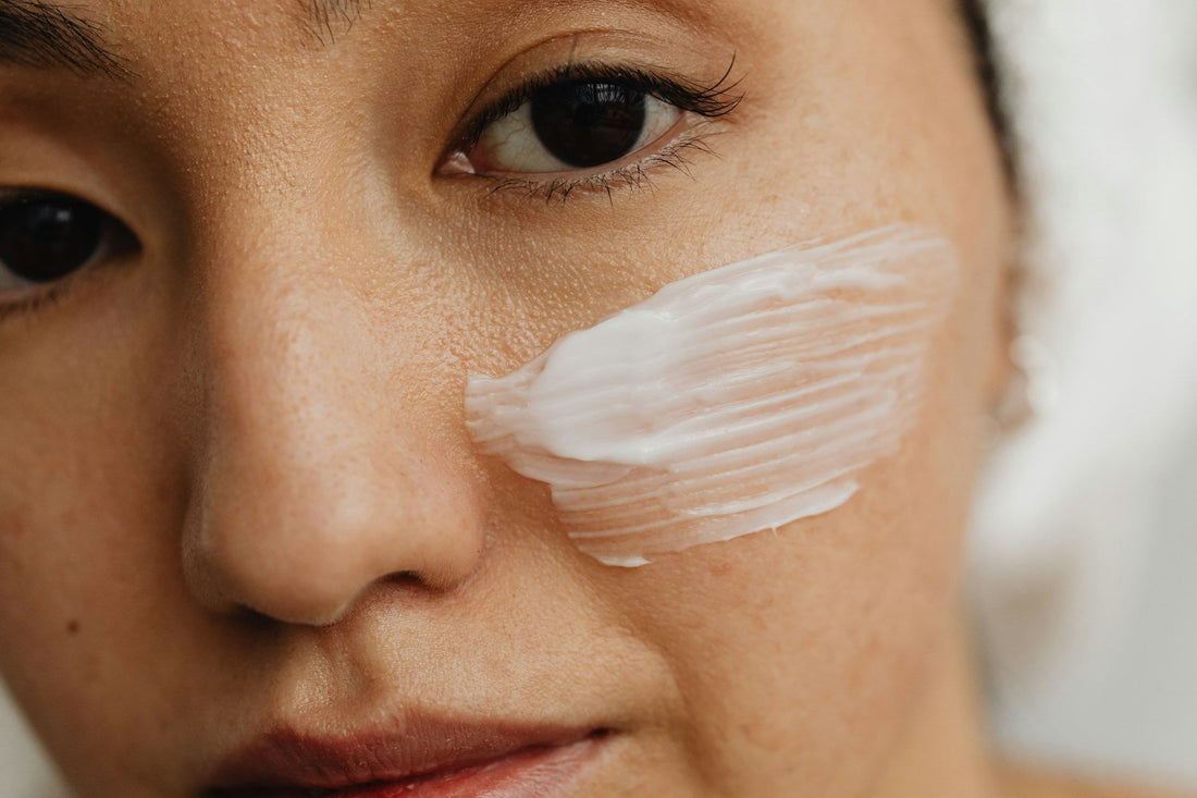 Fight Fine Lines with Nureo Luxe Anti-Aging Face Cream - Nuréo