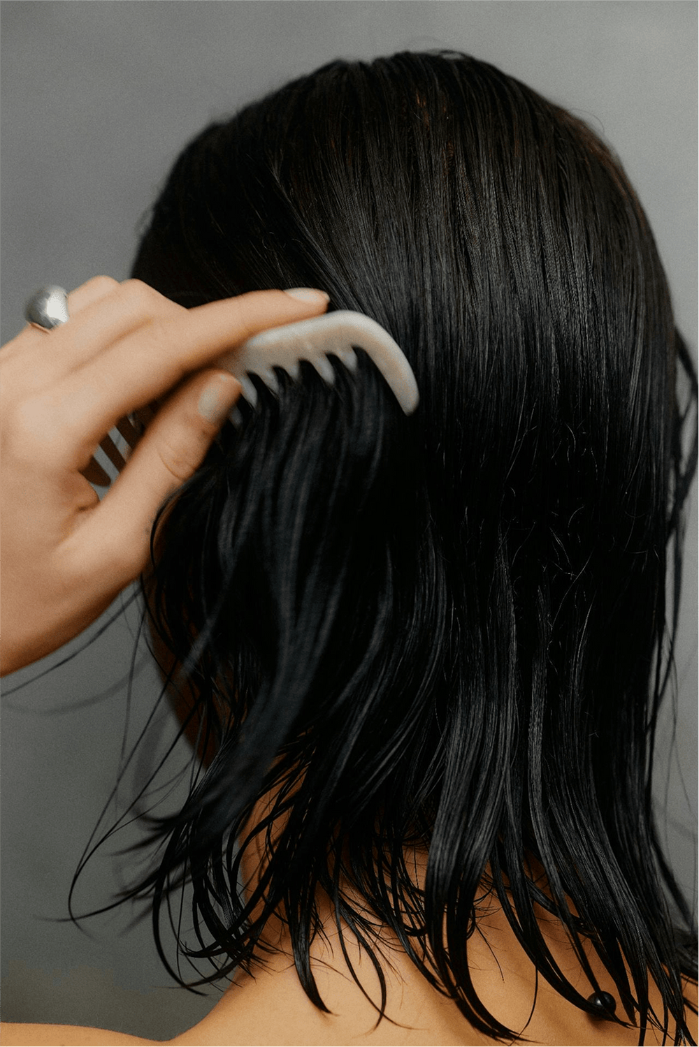 Gloss Shampoo, Smoky Green Vetiver - Nuréo